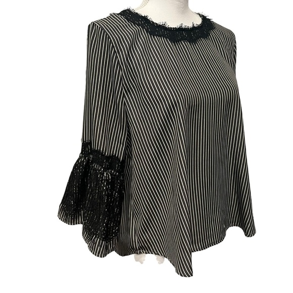 THML Blouse Womens Medium Black White Strip Lace 3/4 Sleeve Velvet Back Tie - Picture 16 of 16